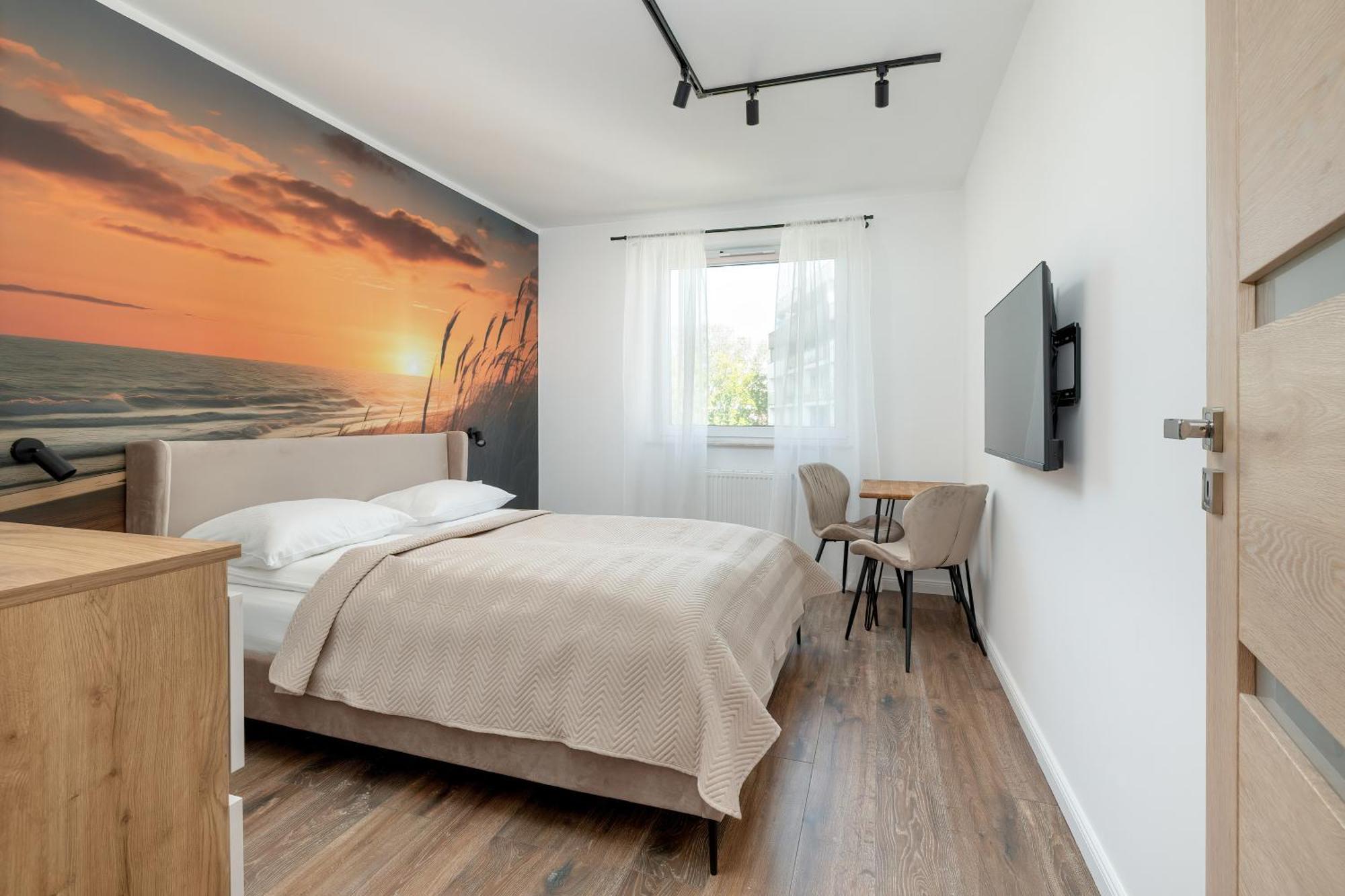 Apartament Duzy Z Parkingiem I Balkonem W Kolobrzegu By Renters
